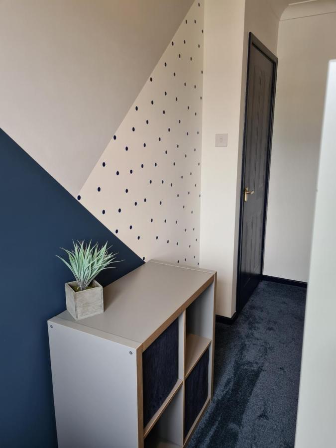 לאנלי Stunning 2 Bed House Near Coastal Path/Lake/Beach מראה חיצוני תמונה